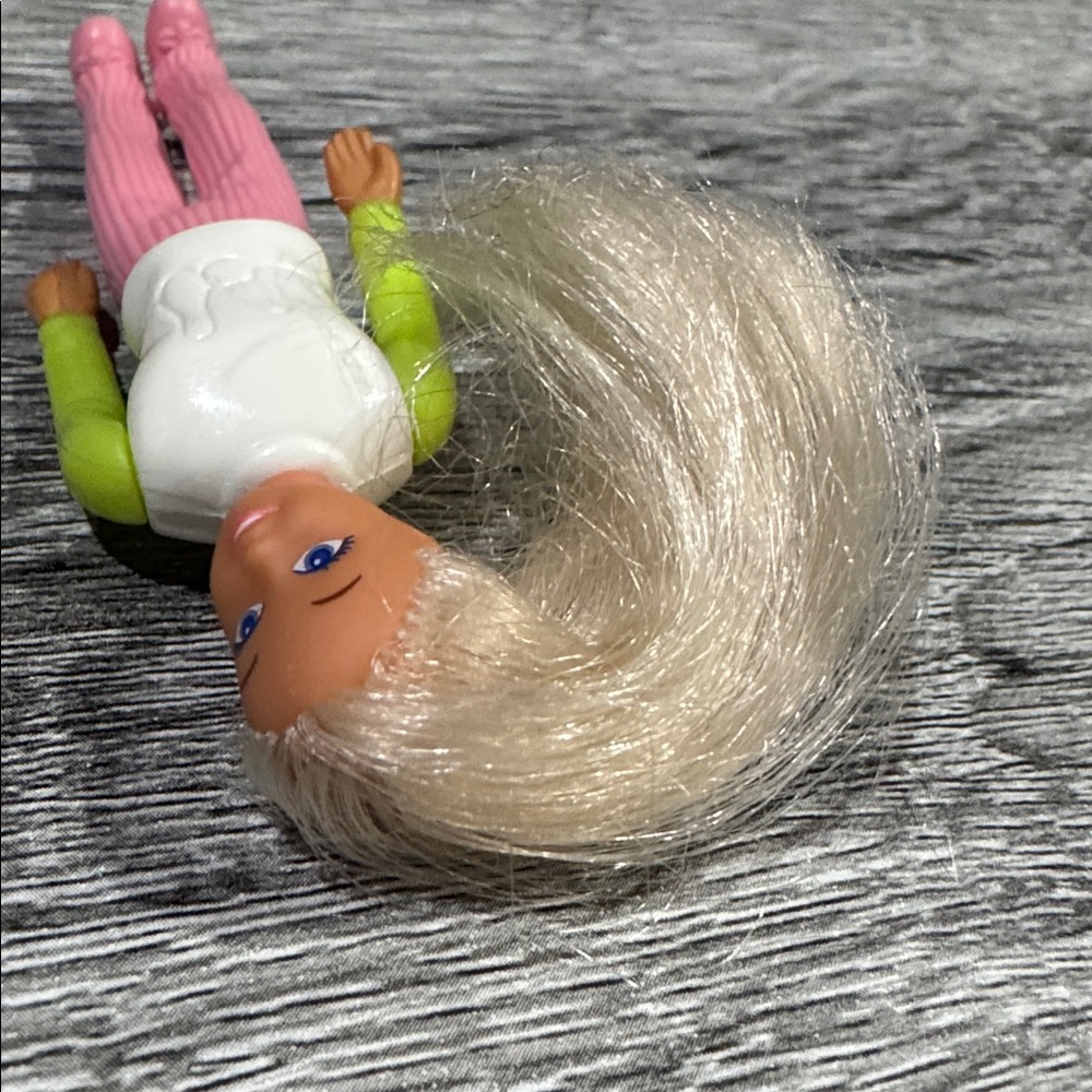 McDonald’s | Barbie: Bowling Party Stacie (1999) - Vintage Happy Meal Toy Doll - Picture 5 of 9
